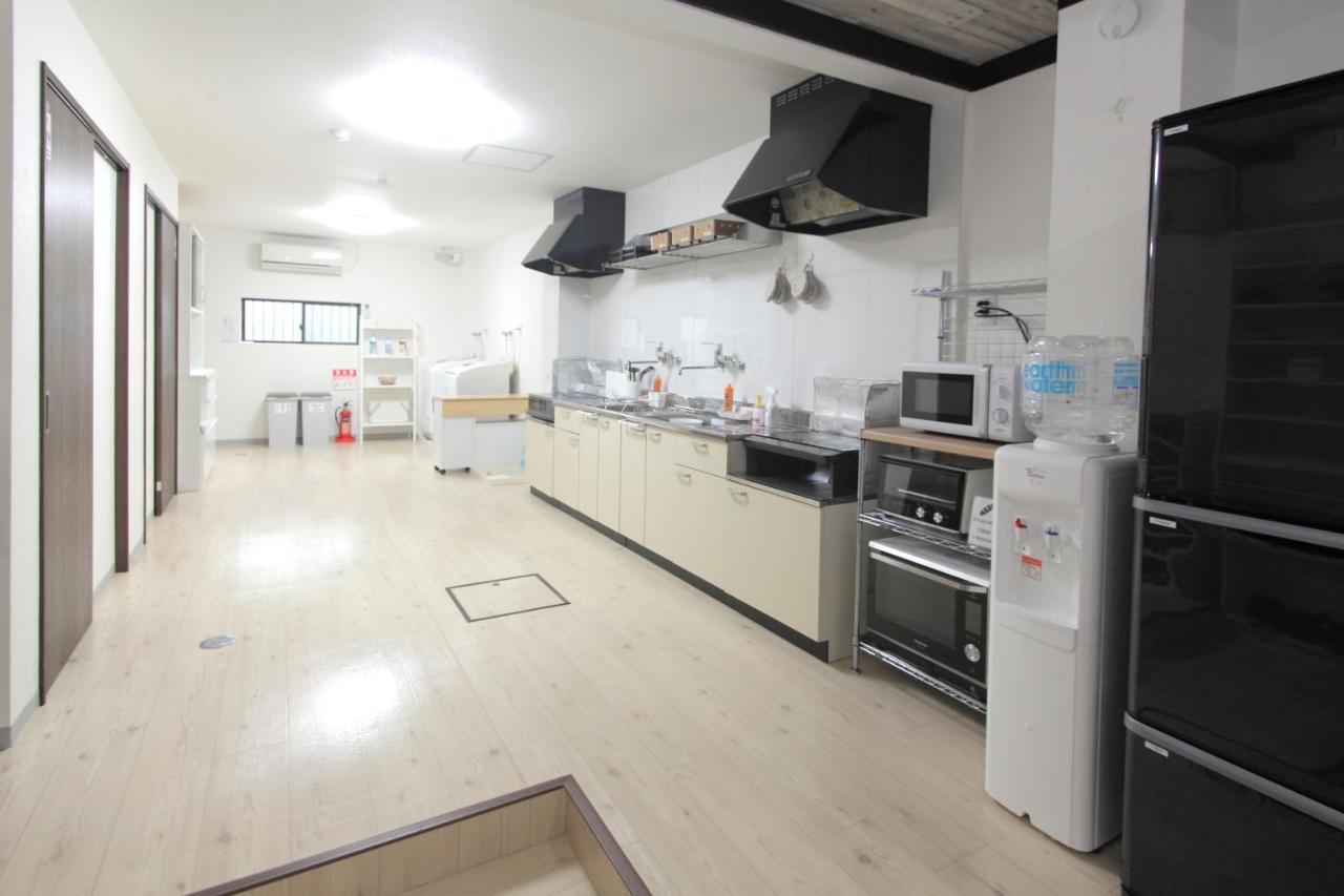 Guest house FUTABA Ōsaka Extérieur photo