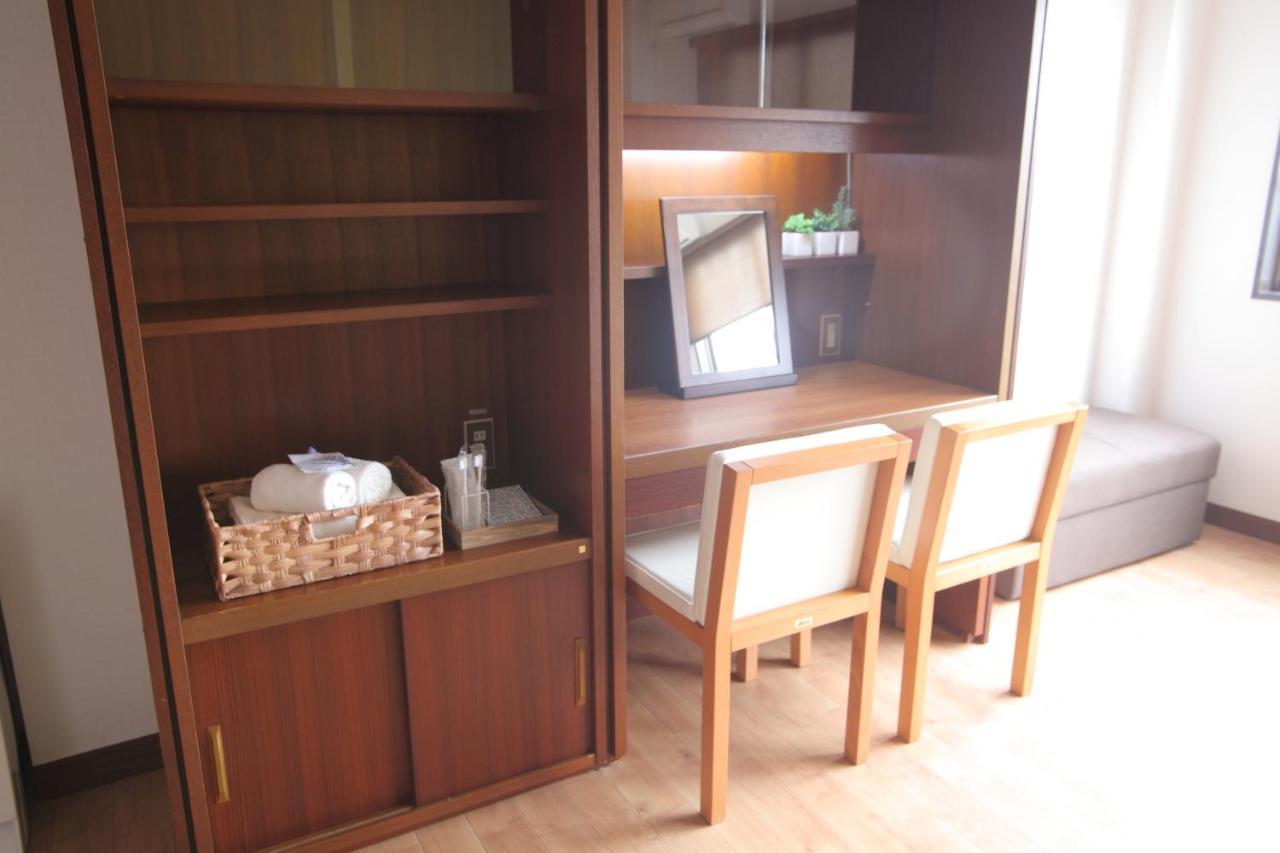 Guest house FUTABA Ōsaka Extérieur photo