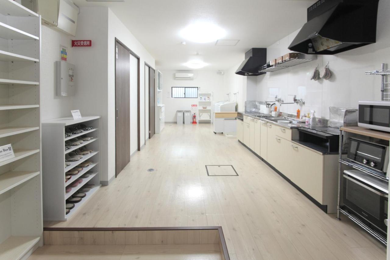 Guest house FUTABA Ōsaka Extérieur photo